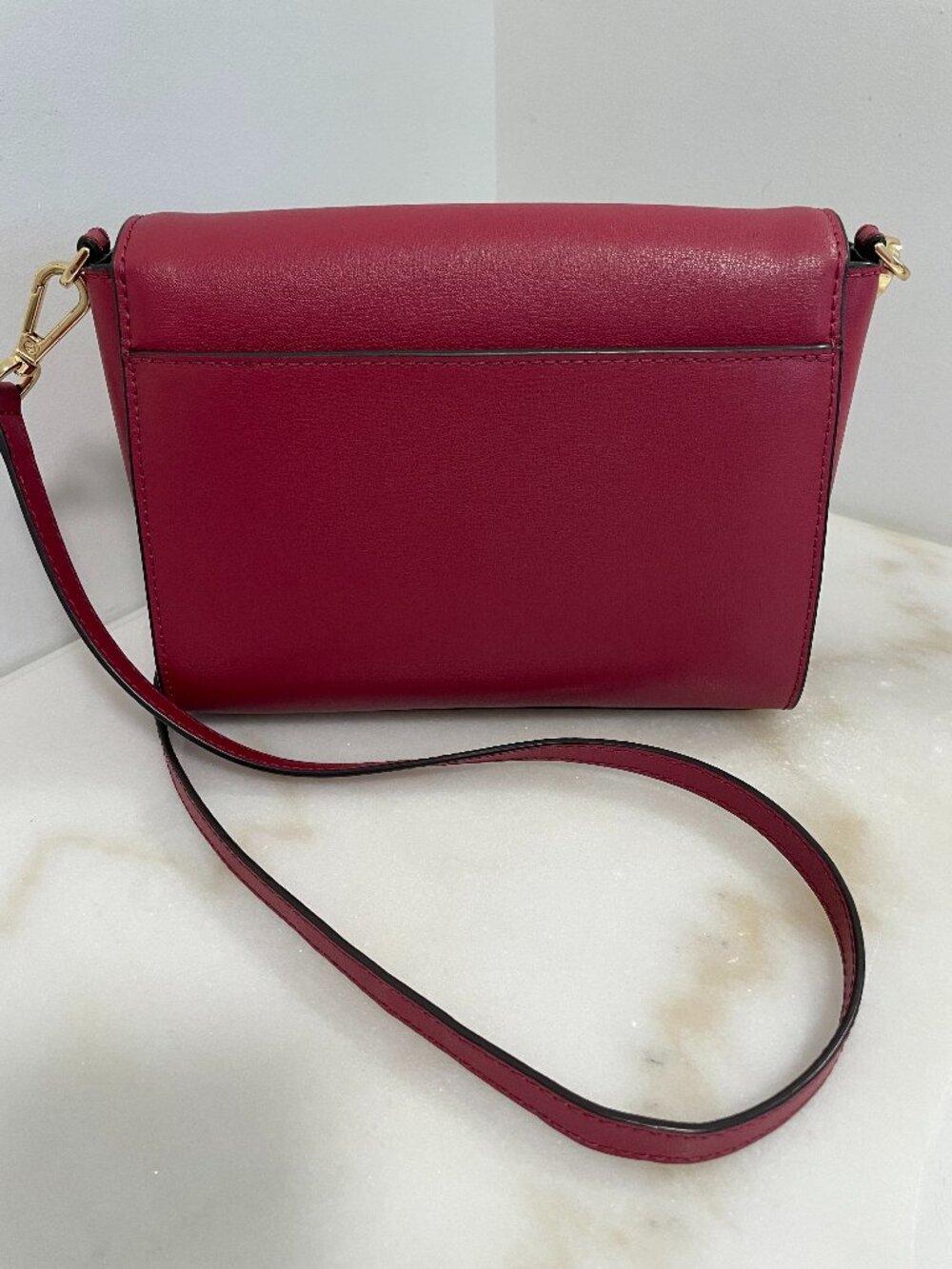 Michael Kors Ellis Medium Flap Messenger/Shoulder Bag Maroon Leather - Picture 2 of 15